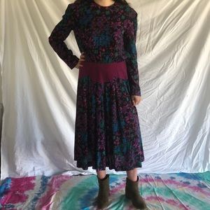 ‘70s Vintage Psychedelic Maxi Dress